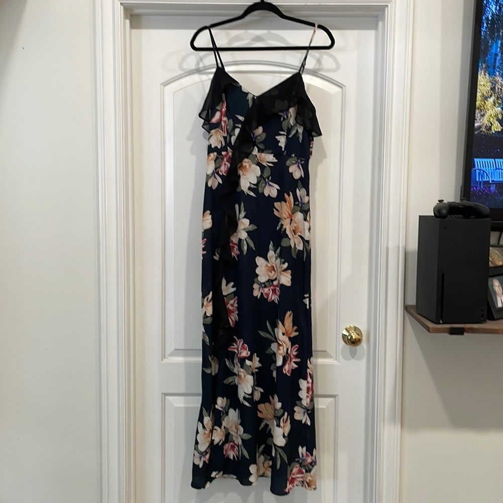 VeryJ, medium dress, dark blue with black ruffle